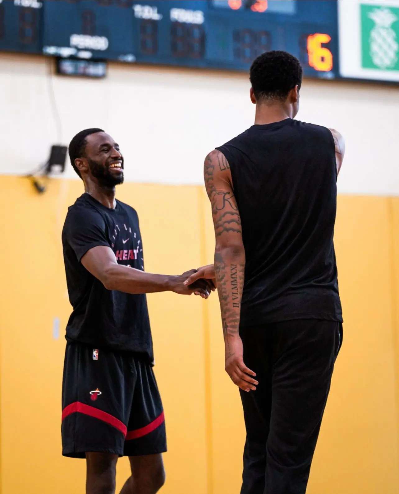 不过双方谈, 晋级季后赛, amp 不过双方谈, 晋级季后赛, amp