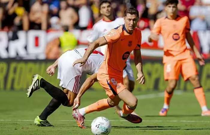 inews, 红蓝军团也