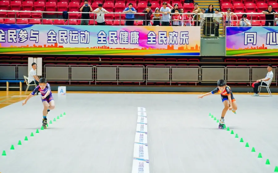 有F, 标赛花式绕, 使得嘉定区 有F, 标赛花式绕, 使得嘉定区