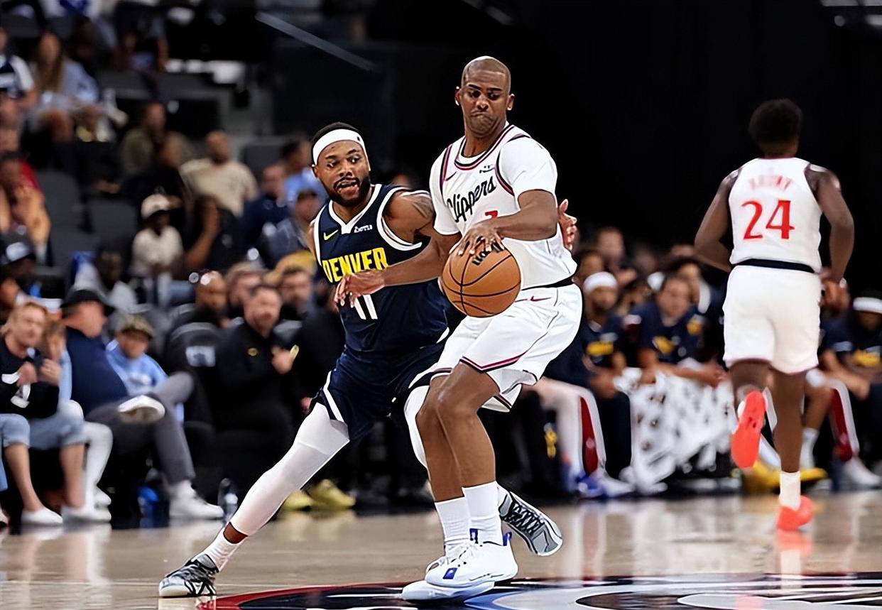 保罗接受了, 员须在完全, aeaa